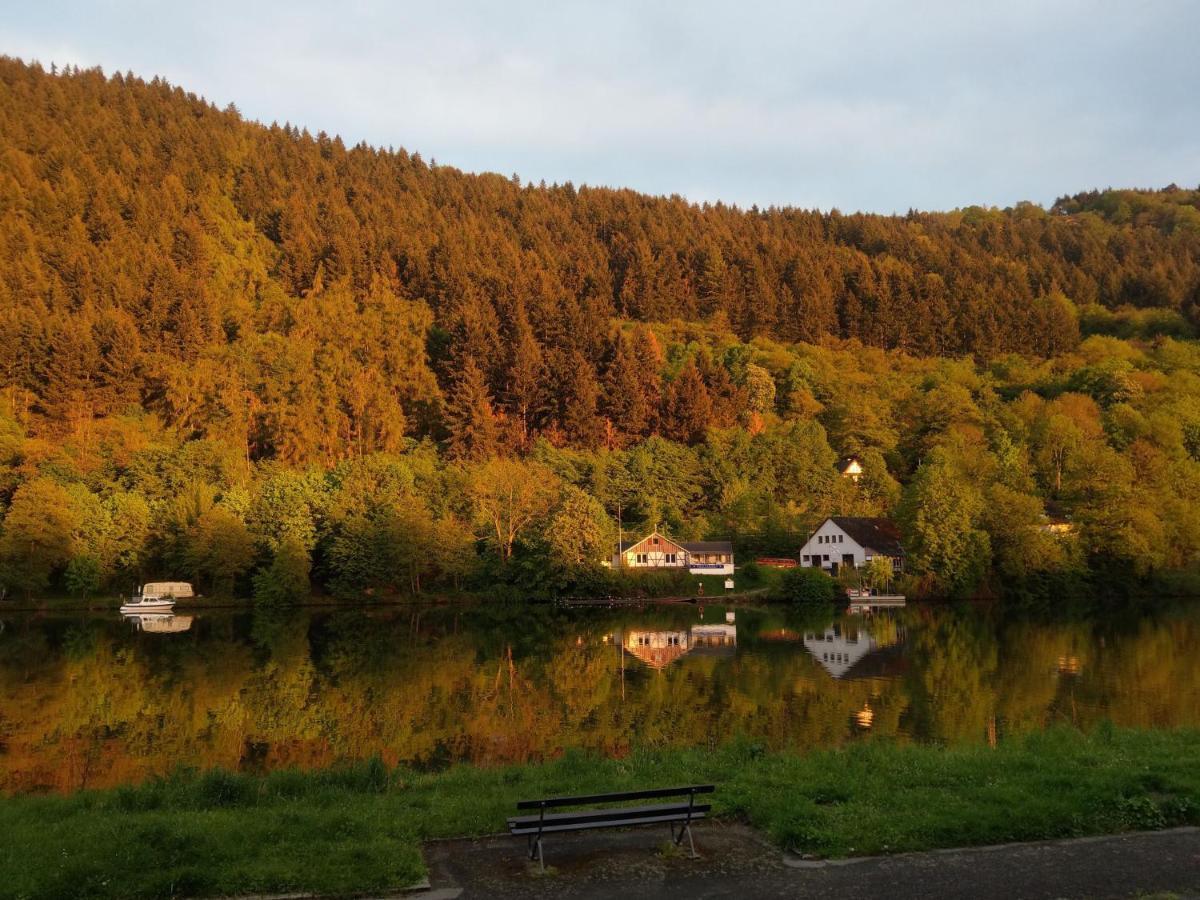 Altes Faehrhaus An Der Mosel Anno1633 Apartman Traben-Trarbach Kültér fotó