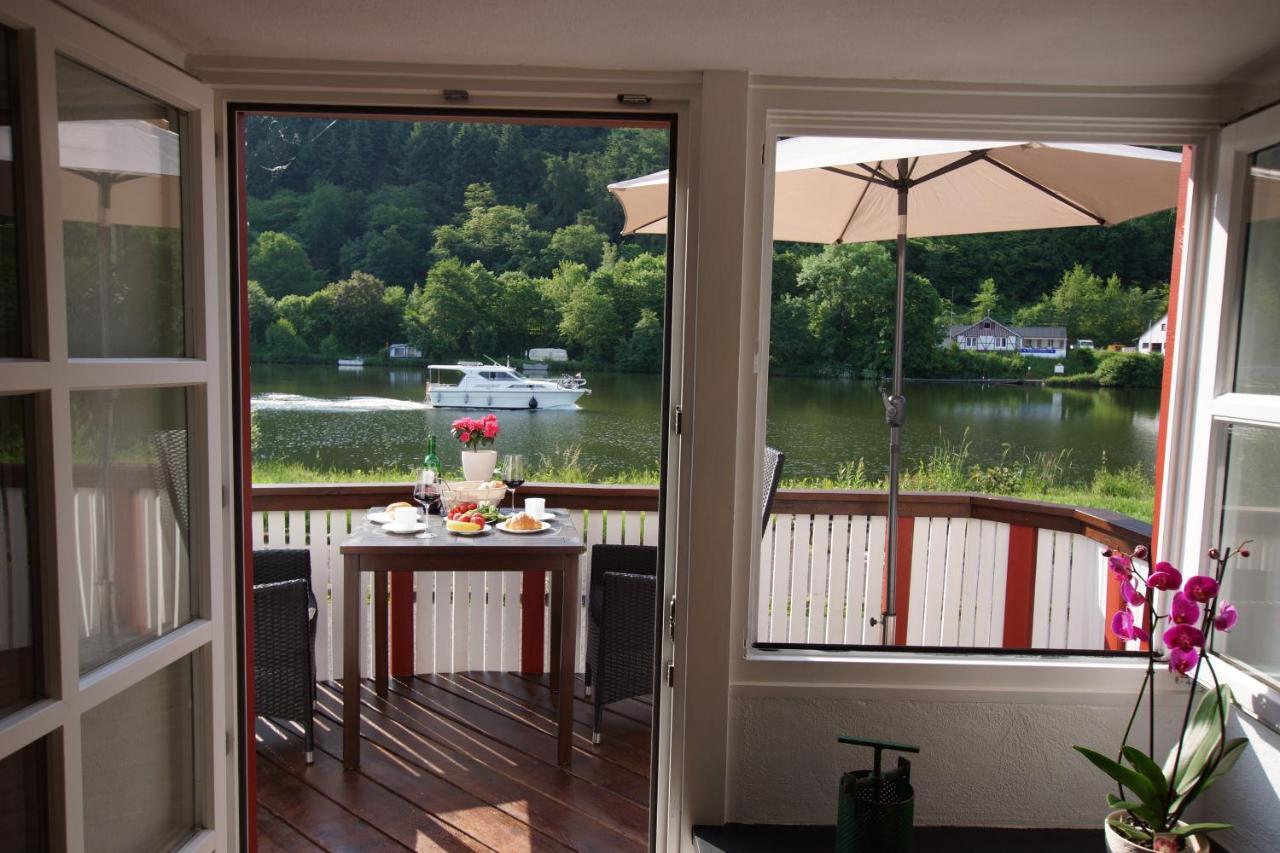 Altes Faehrhaus An Der Mosel Anno1633 Apartman Traben-Trarbach Kültér fotó