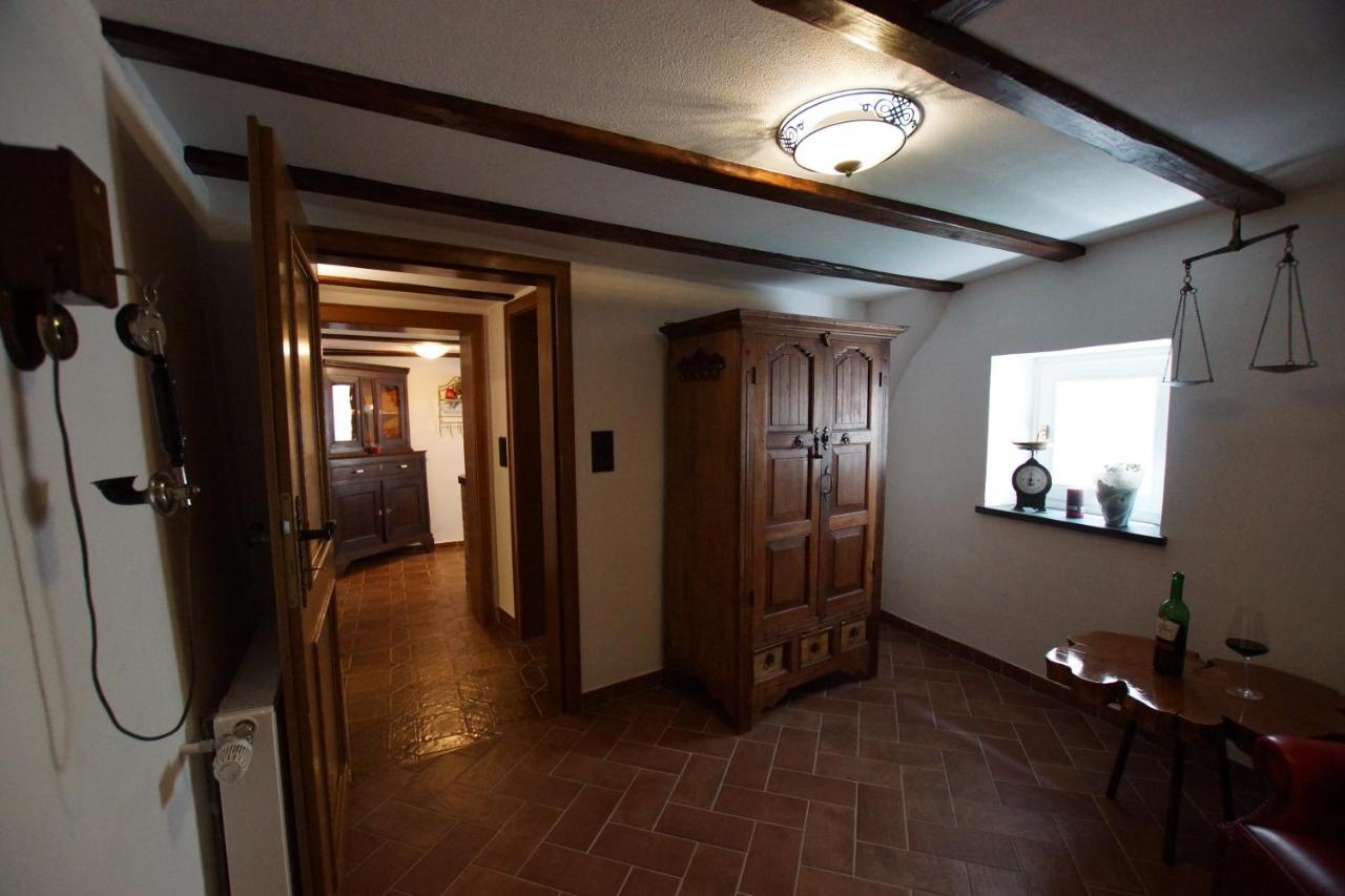 Altes Faehrhaus An Der Mosel Anno1633 Apartman Traben-Trarbach Kültér fotó