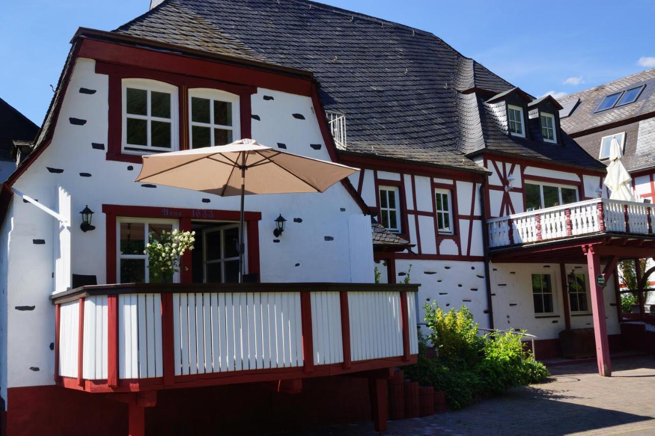 Altes Faehrhaus An Der Mosel Anno1633 Apartman Traben-Trarbach Kültér fotó